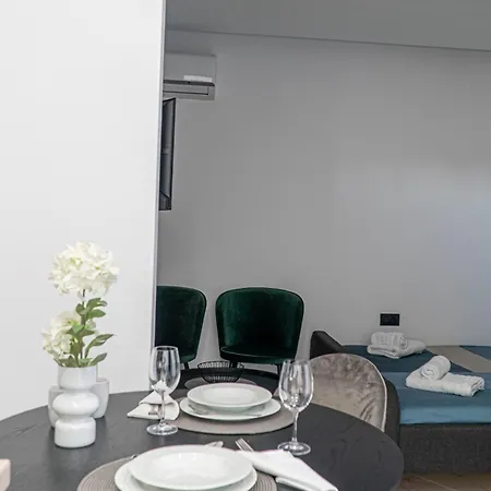 Aegean Stars * עיר רודוס